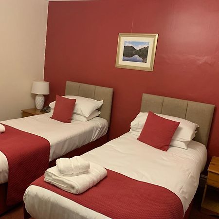 Royal Sportsman Hotel Портмадог Экстерьер фото